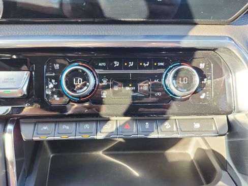 Certified 2022 GMC Sierra 1500 Denali image 21