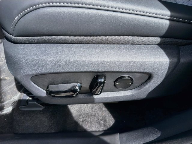 New 2026 Lexus TX 500h AWD image 27