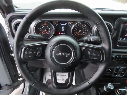 Certified 2022 Jeep Wrangler Unlimited Sport image 13