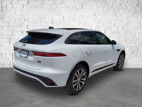 New 2026 Jaguar F-PACE R-Dynamic S image 6