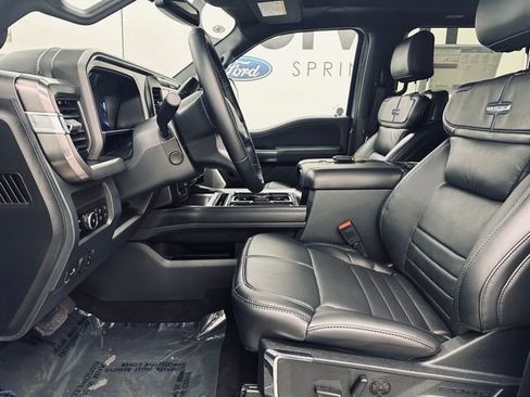 New 2026 Ford F250 Platinum image 32
