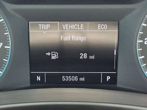 Used 2023 Chevrolet Equinox LS FWD image 11
