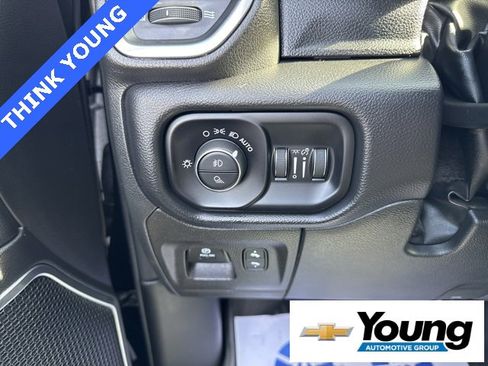 Used 2022 RAM 1500 Laramie image 24