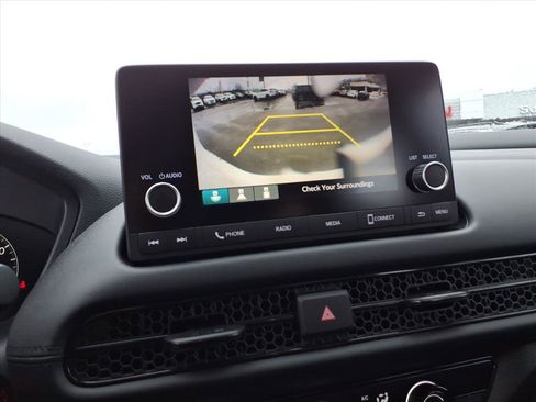 Used 2025 Honda HR-V LX image 11