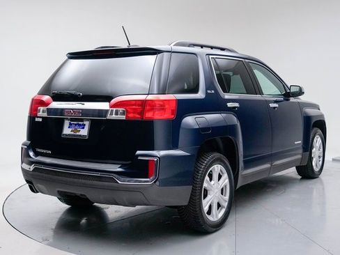 Used 2017 GMC Terrain SLE w/ Chrome Edition image 9