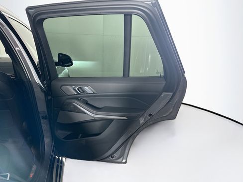 Used 2024 BMW X5 sDrive40i image 32