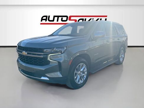 Used 2023 Chevrolet Tahoe Premier w/ Advanced Technology Package RWD image 3