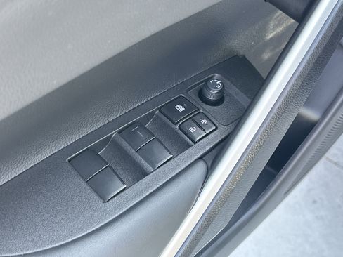 Certified 2025 Toyota Corolla Cross AWD Hybrid w/ Convenience Package image 15