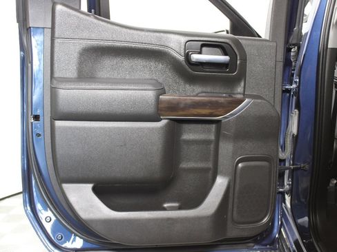 Used 2021 GMC Sierra 1500 SLT w/ SLT Premium Plus Package RWD image 27