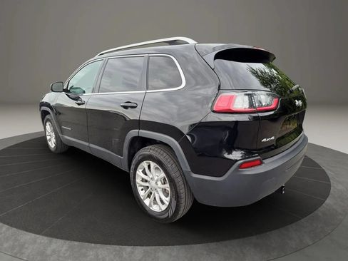 Used 2019 Jeep Cherokee Latitude w/ Popular Appearance Group AWD/4WD image 7