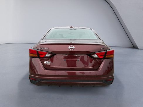 Used 2023 Nissan Altima 2.5 SV image 4