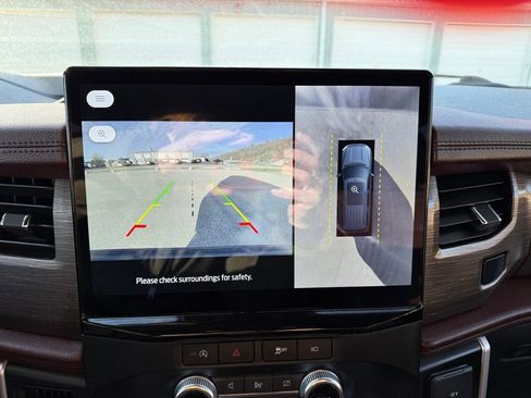 Used 2024 Ford Expedition Max Limited image 34