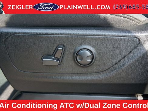 Used 2023 RAM 1500 Big Horn AWD/4WD image 17