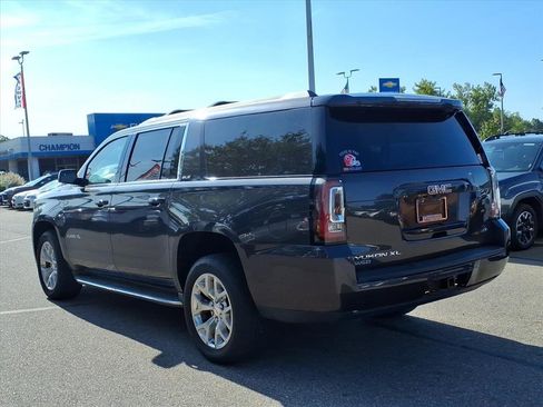 Used 2016 GMC Yukon XL SLE w/ Convenience Package image 6