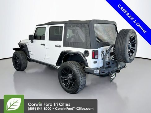 Used 2016 Jeep Wrangler Unlimited Sport w/ Max Tow Package AWD/4WD image 11