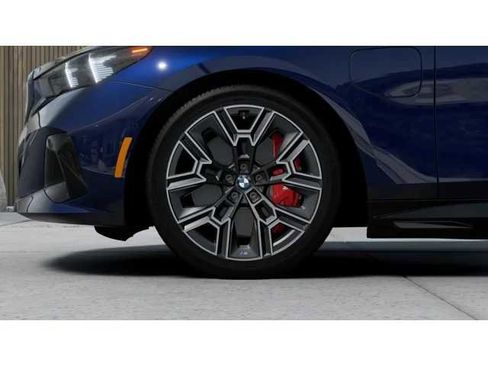 New 2027 BMW 550e xDrive w/ Executive Package AWD/4WD image 7