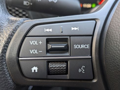 Used 2023 Honda CR-V LX image 15