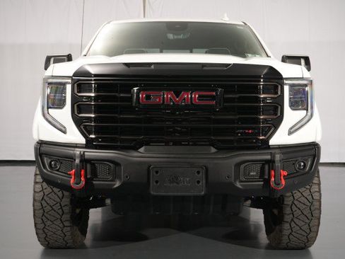 Used 2024 GMC Sierra 1500 AT4X w/ AT4X AEV Edition AWD/4WD image 5