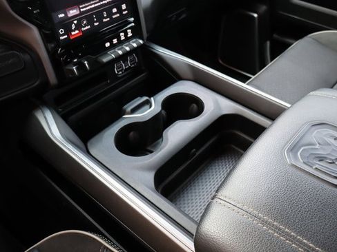 Used 2024 RAM 3500 Laramie w/ Night Edition image 31