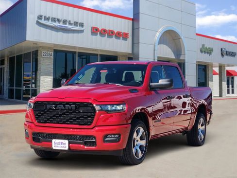 New 2026 RAM 1500 Express RWD image 2