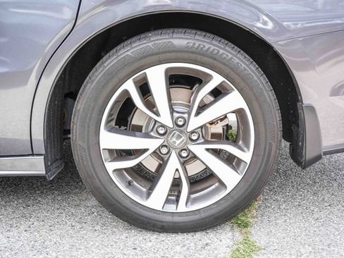 Certified 2024 Honda Odyssey Touring image 14