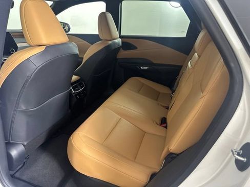 Used 2024 Lexus RX 350 Premium w/ Cold Area Package AWD/4WD image 20