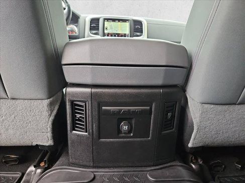 Used 2018 RAM 1500 Big Horn AWD/4WD image 17