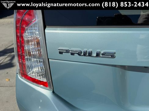 Used 2012 Toyota Prius Three image 8
