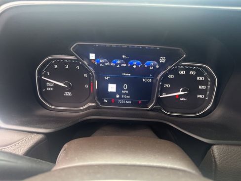 Used 2021 GMC Yukon Denali w/ Advanced Technology Package image 28