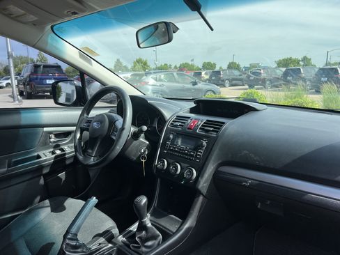 Used 2014 Subaru Crosstrek 2.0i Premium AWD/4WD image 16