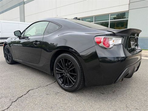 Used 2016 Scion FR-S RWD image 9
