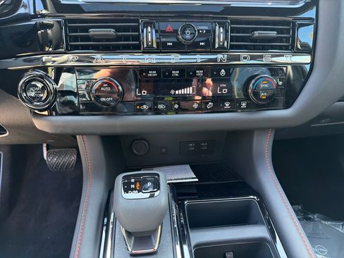 New 2026 Nissan Pathfinder Rock Creek w/ Rock Creek Premium Package AWD/4WD image 27