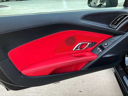 Certified 2023 Audi R8 V10 performance image 19