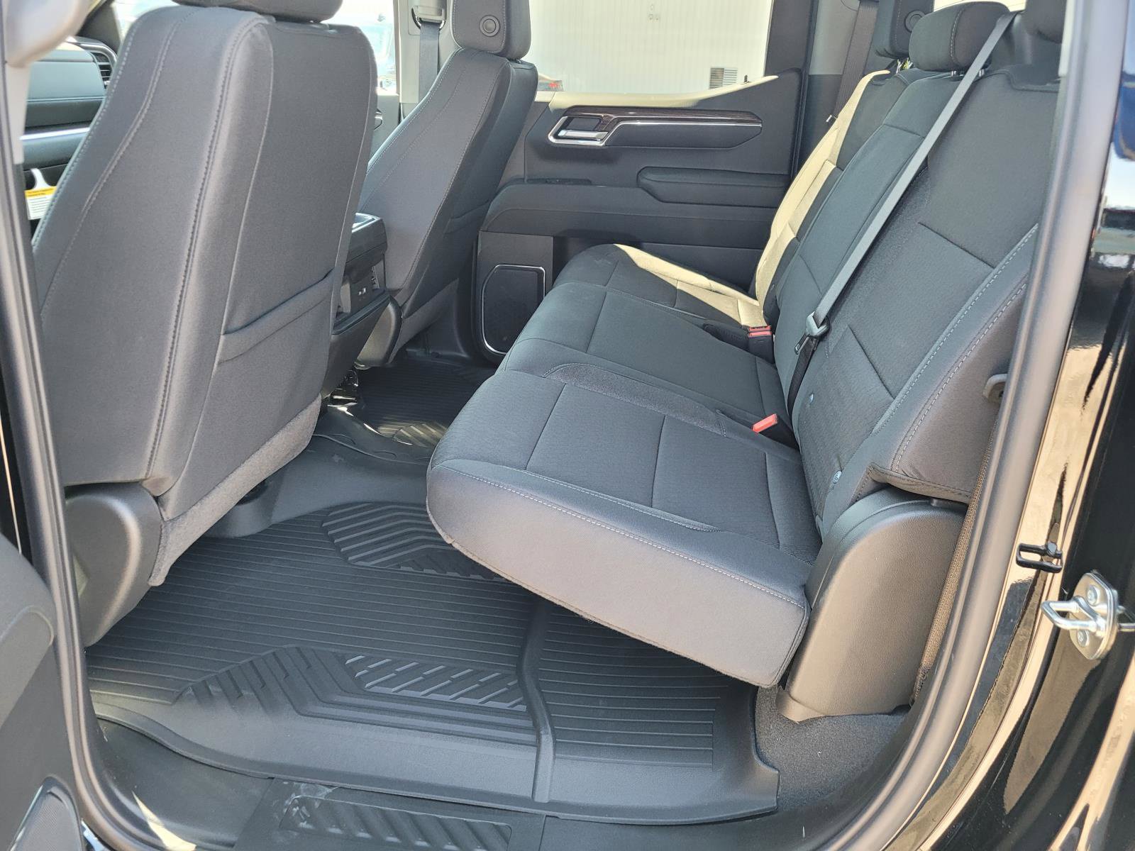 New 2026 Chevrolet Silverado 1500 RST AWD/4WD image 7