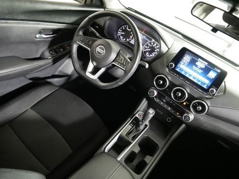 Used 2023 Nissan Sentra SV w/ All-Weather Package FWD image 9