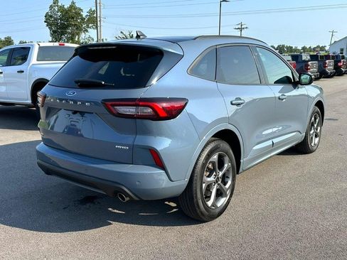 Used 2024 Ford Escape ST-Line w/ Tech Pack #1 AWD/4WD image 3