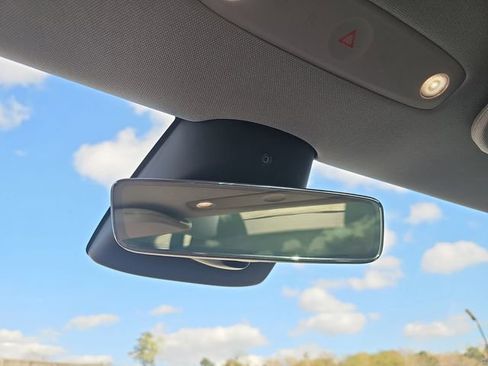 Used 2025 Tesla Model 3 Long Range image 22