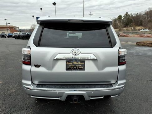 Used 2023 Toyota 4Runner Limited image 17