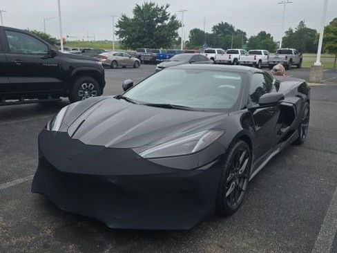 Used 2021 Chevrolet Corvette Stingray Preferred Conv w/ 2LT RWD image 4