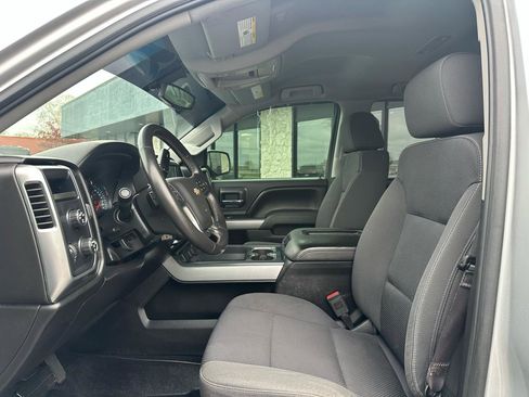 Used 2016 Chevrolet Silverado 1500 LT w/ Rally 2 Edition image 2