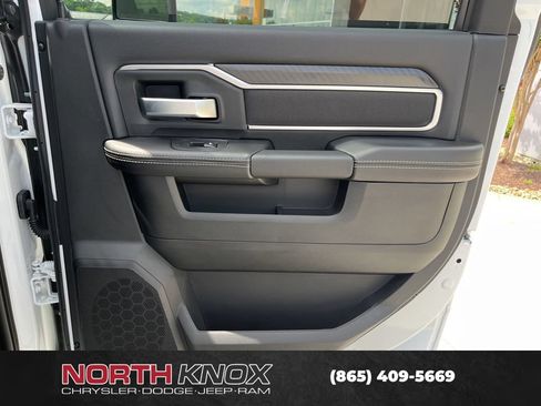 New 2026 RAM 3500 Big Horn AWD/4WD image 23