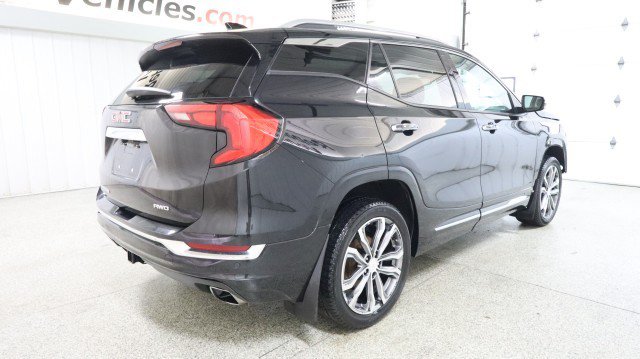 Used 2018 GMC Terrain Denali w/ Advanced Safety Package AWD/4WD image 6