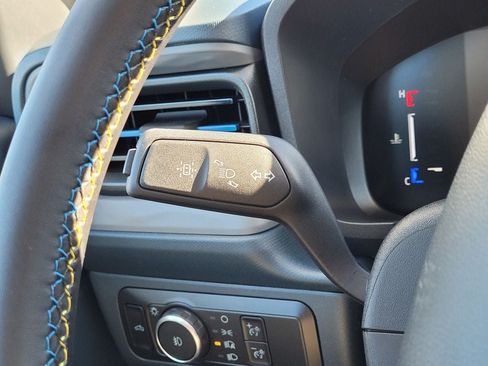 New 2026 Ford Maverick Lobo AWD/4WD image 19