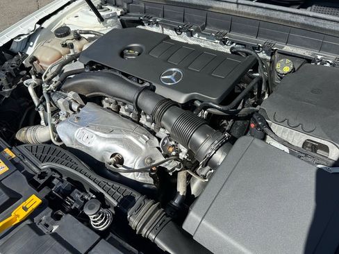 Certified 2023 Mercedes-Benz GLB 250 image 26