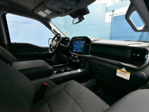 Used 2025 Ford F150 XLT w/ Equipment Group 302A MID AWD/4WD image 26