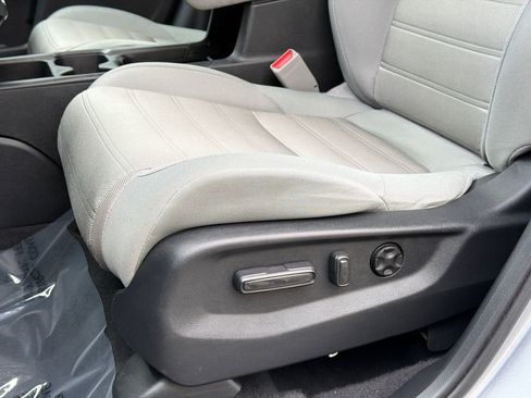 Used 2020 Honda CR-V EX image 14