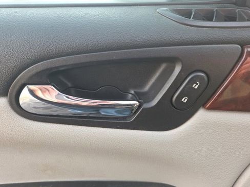 Used 2007 Chevrolet Impala LS image 19