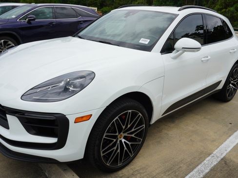 Used 2022 Porsche Macan S AWD/4WD image 4