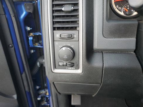 Used 2017 RAM 1500 Express w/ Express Value Package image 24