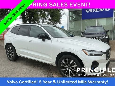 Used 2024 Volvo XC60 B5 Core image 1